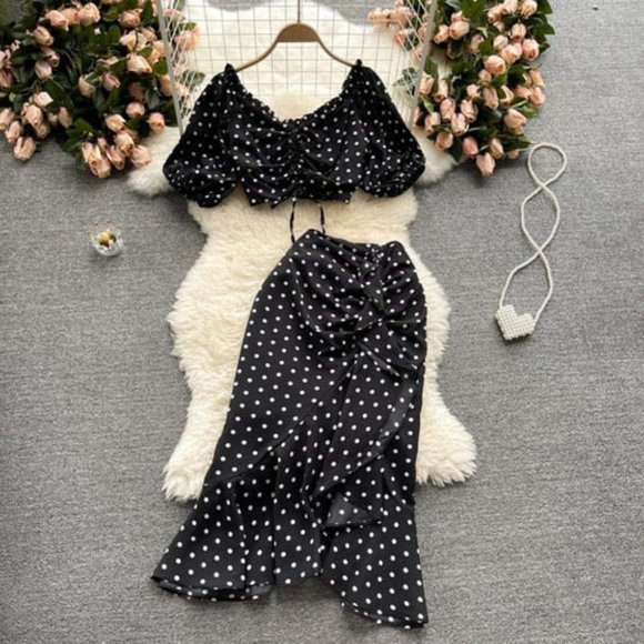 Women Polka Dot Two-Piece Tops and Skirt - Picture 2 of 10